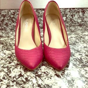 Aldo hot pink snake print heels